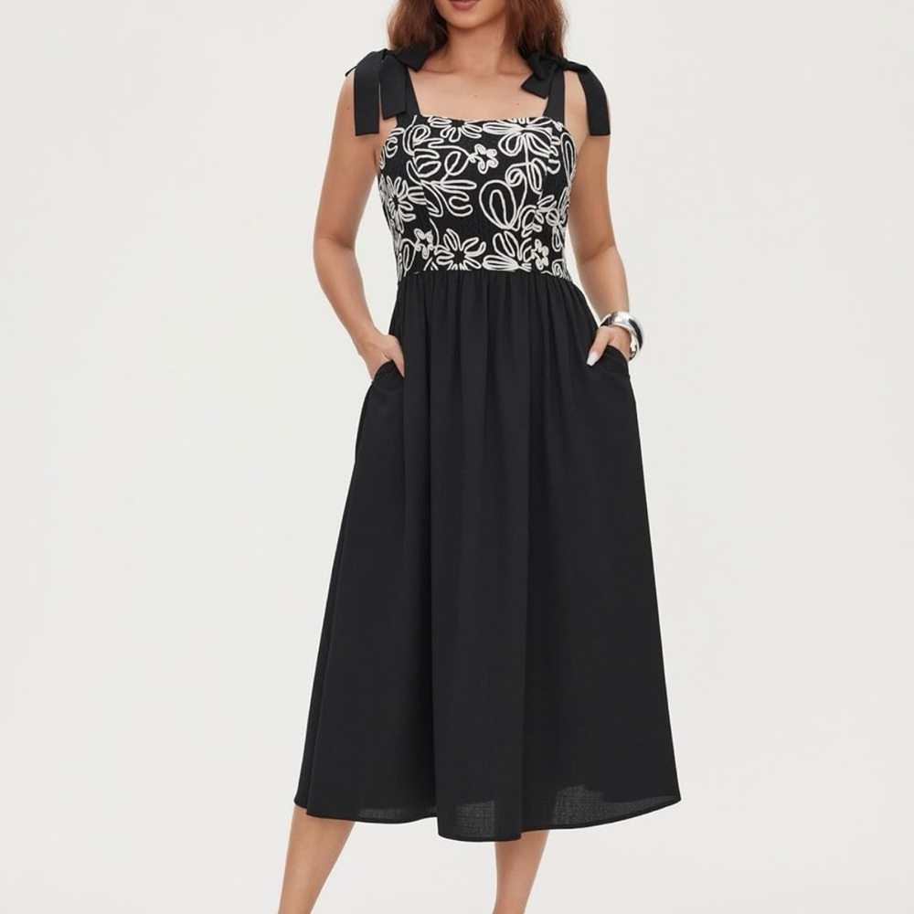 Cider Black and White Floral Dress